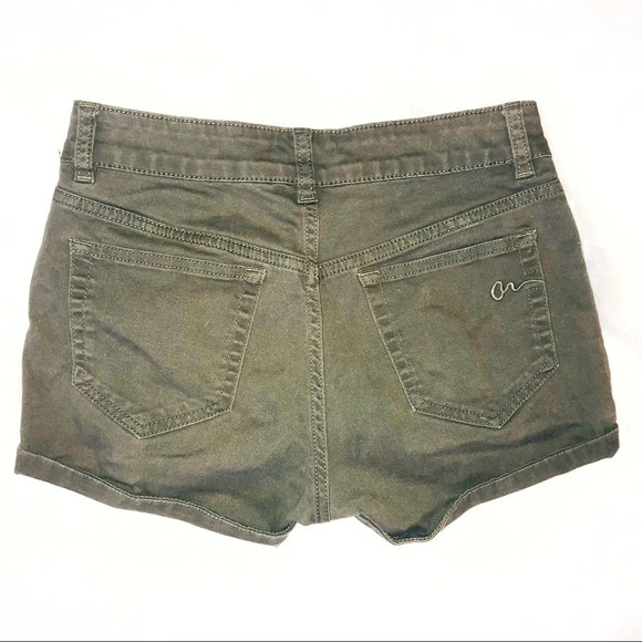 American Rag Juniors cuffed military color shorts - Picture 2 of 3